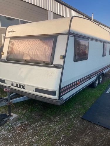 Wohnwagen lux von bürstner - wohnwagen,